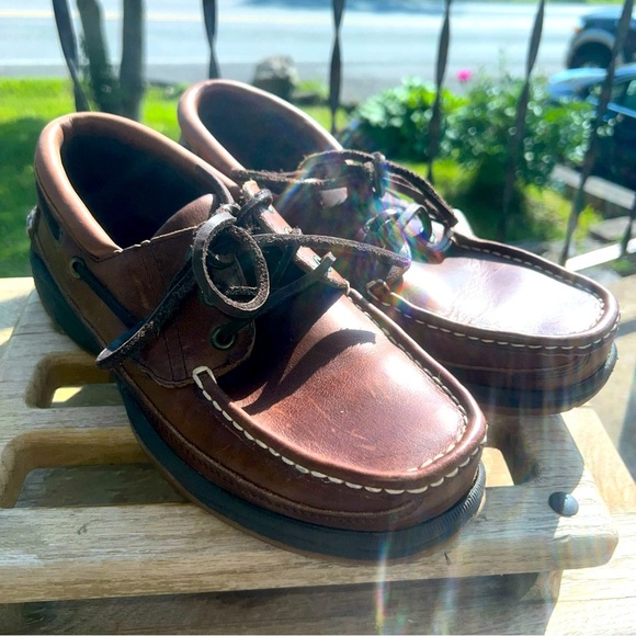 Riggers Men 9.5D 3 Eye Boat Shoes Brown Leather - Picture 1 of 11